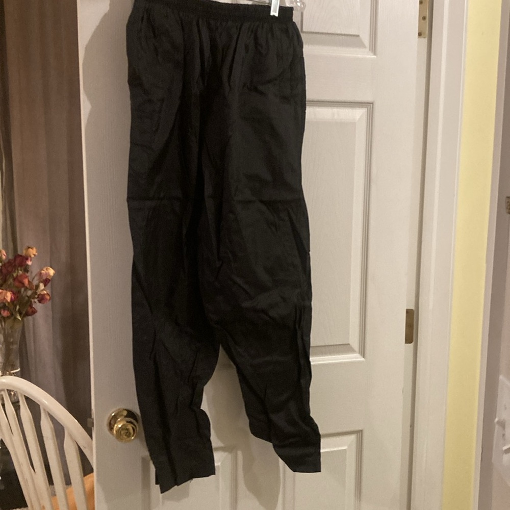 Gallery athletic pull on pants with side pocket size M